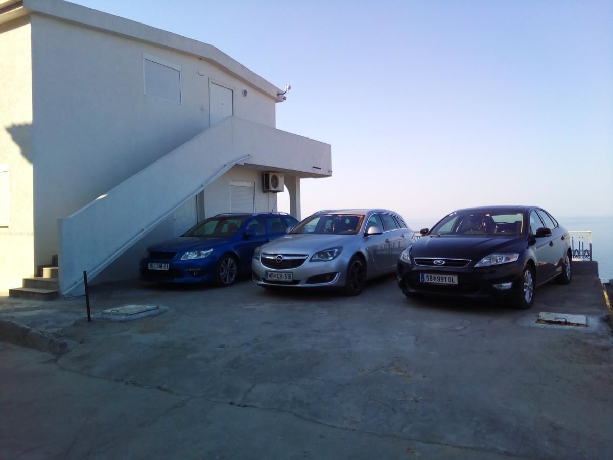Апартаменты Apartment Light House Добра-Вода-23