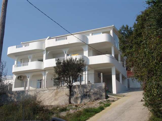 Апартаменты Apartment Light House Добра-Вода-4