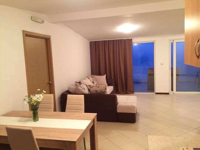 Апартаменты Apartment Light House Добра-Вода-24